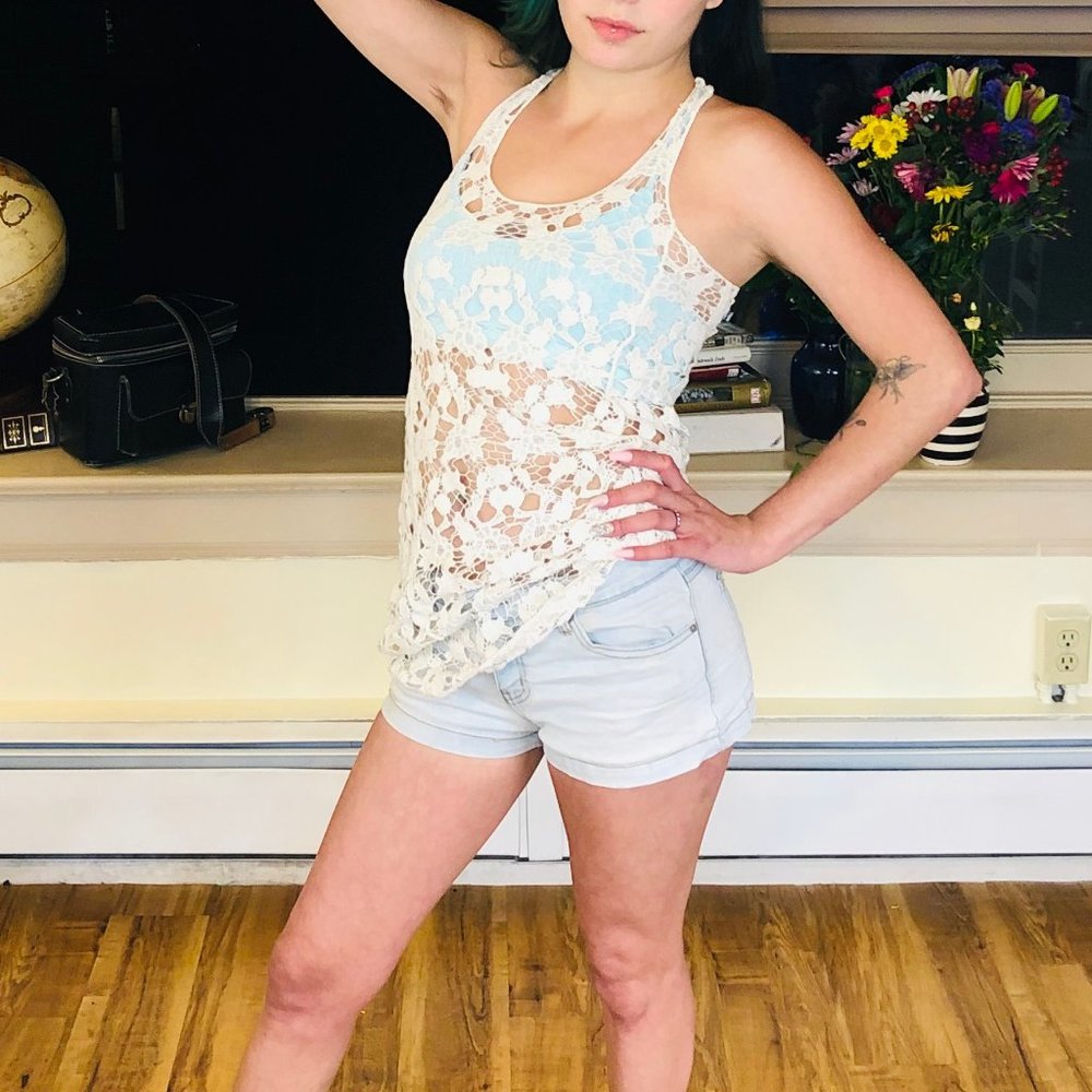 Lauren Conrad Lace Tank Top size M GUC